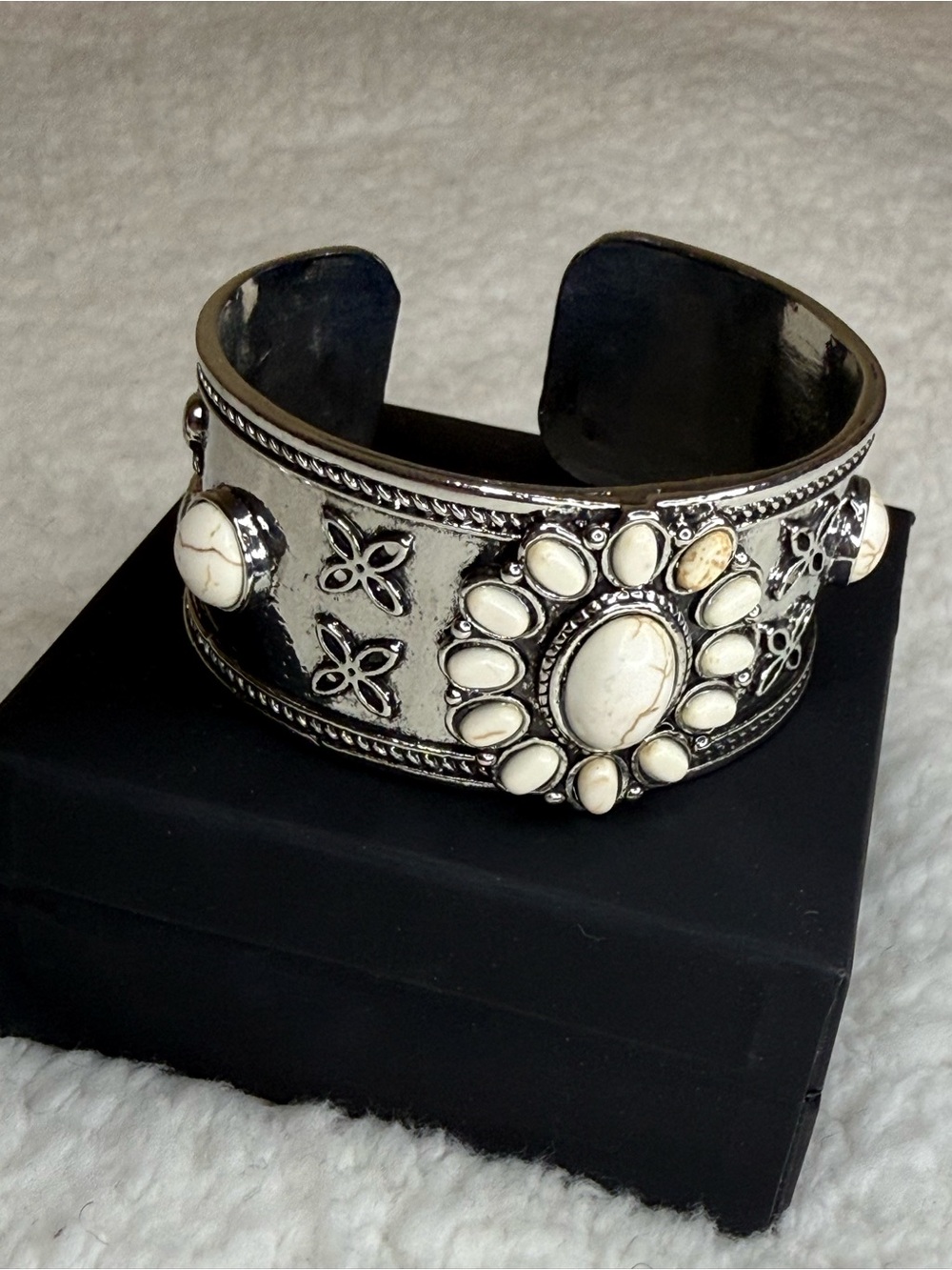 Silver-Tone White Stone Floral Cuff Bracelet
